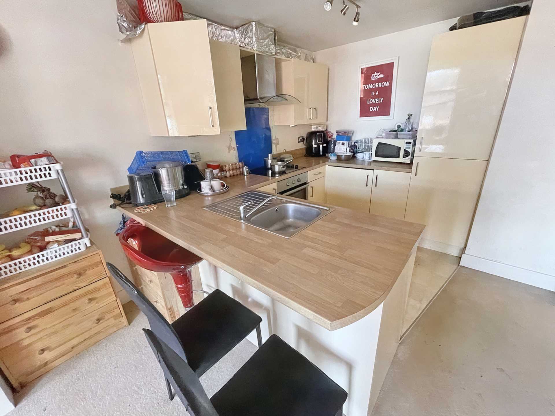Additional Property Image 2 bedroom Apartment to rent in Bournemouth 3