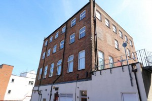 2 bedroom Apartment to rent in Bournemouth