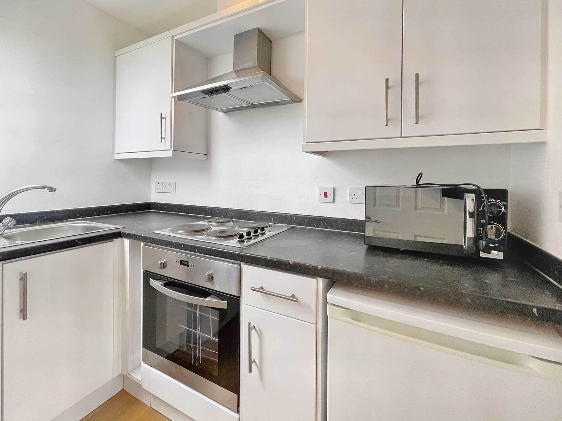 Additional Property Image 1 bedroom Apartment for sale in Bournemouth 7