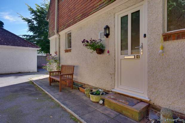 Additional Property Image 2 bedroom Maisonette for sale in Bournemouth 11