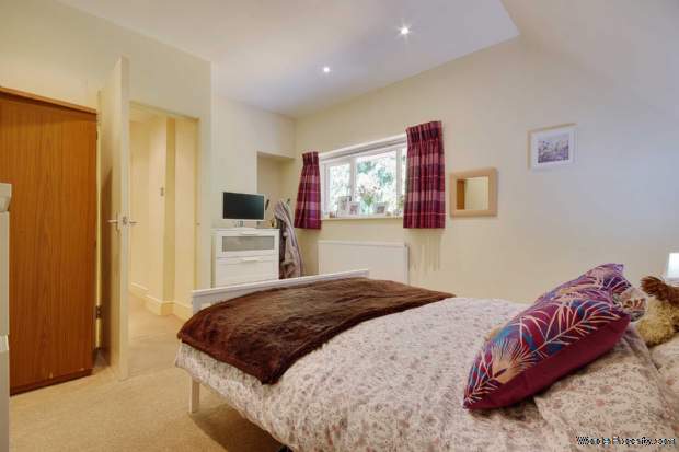 Additional Property Image 2 bedroom Maisonette for sale in Bournemouth 20