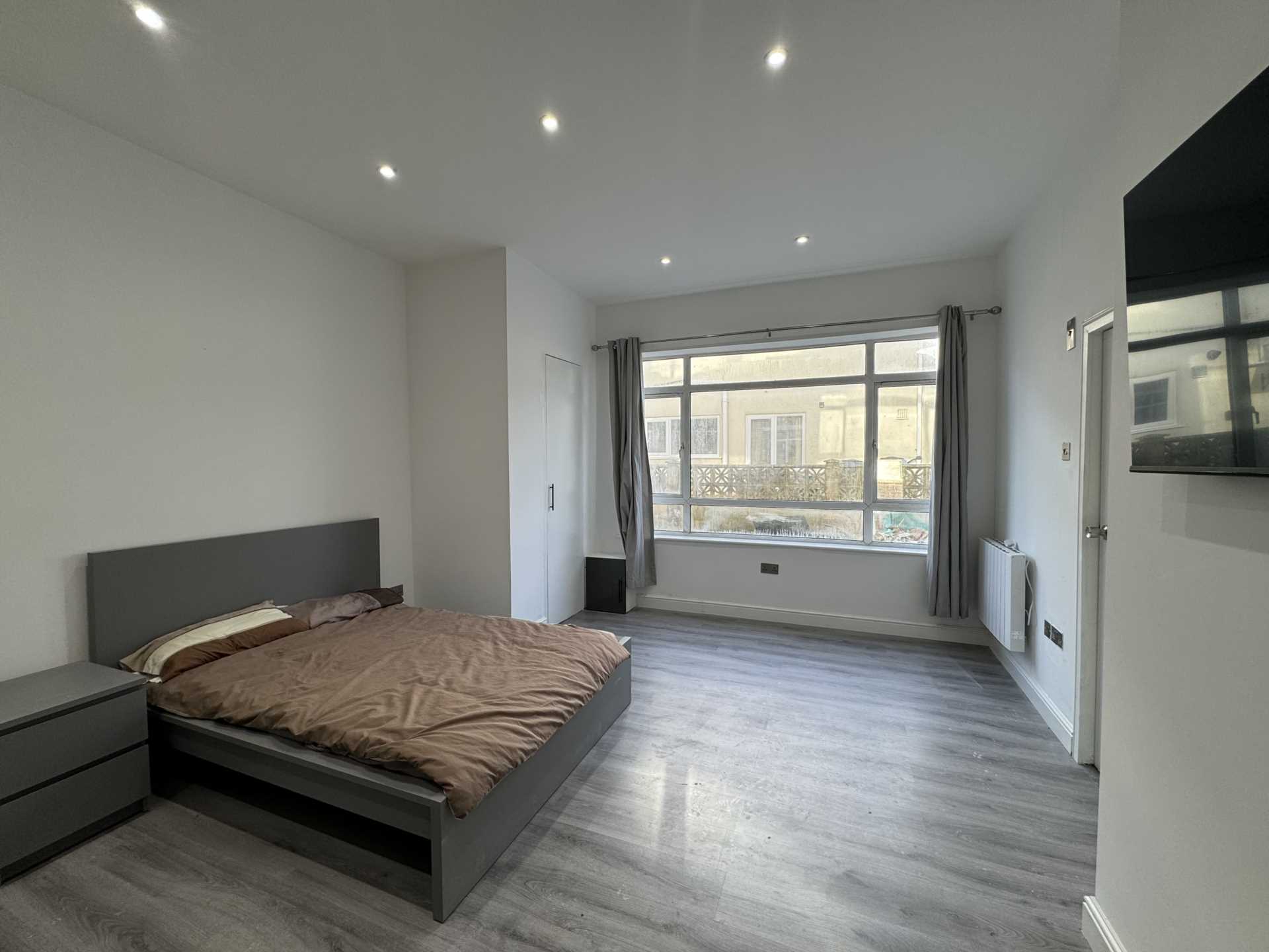 Additional Property Image 0 bedroom Apartment to rent in Bournemouth 2