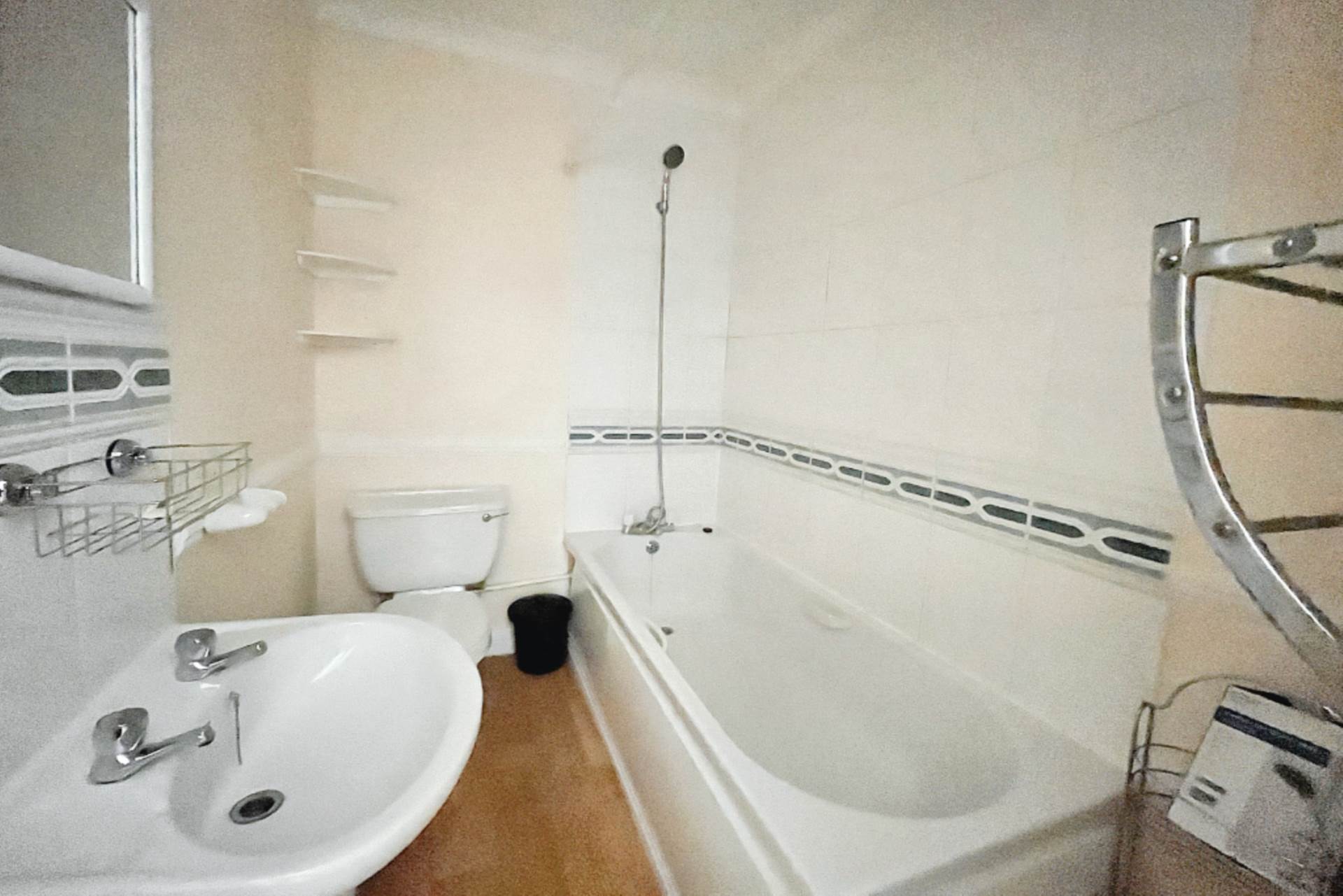 Additional Property Image 2 bedroom Flat for sale in Bournemouth 9