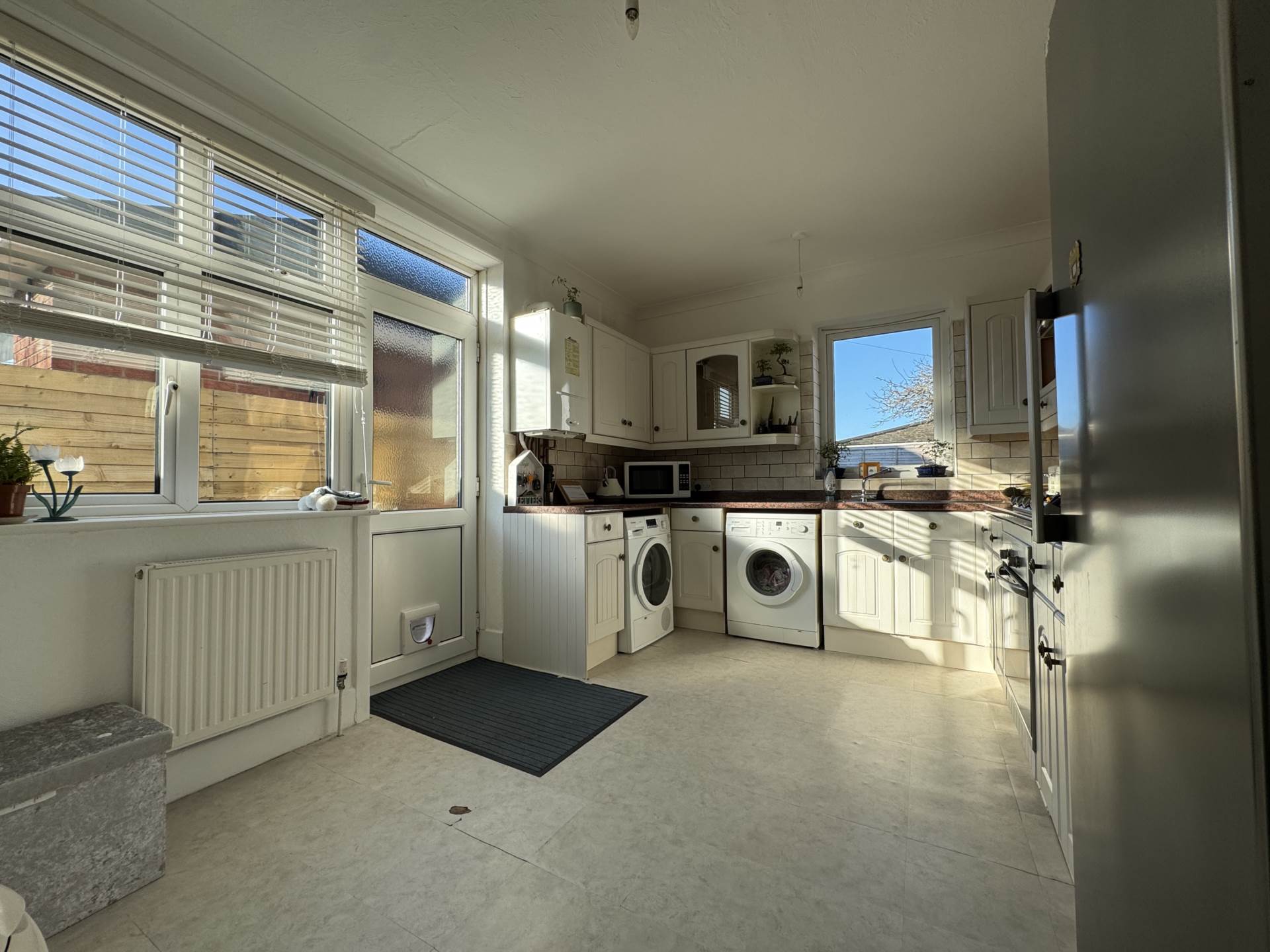 Additional Property Image 2 bedroom Bungalow for sale in Bournemouth 9