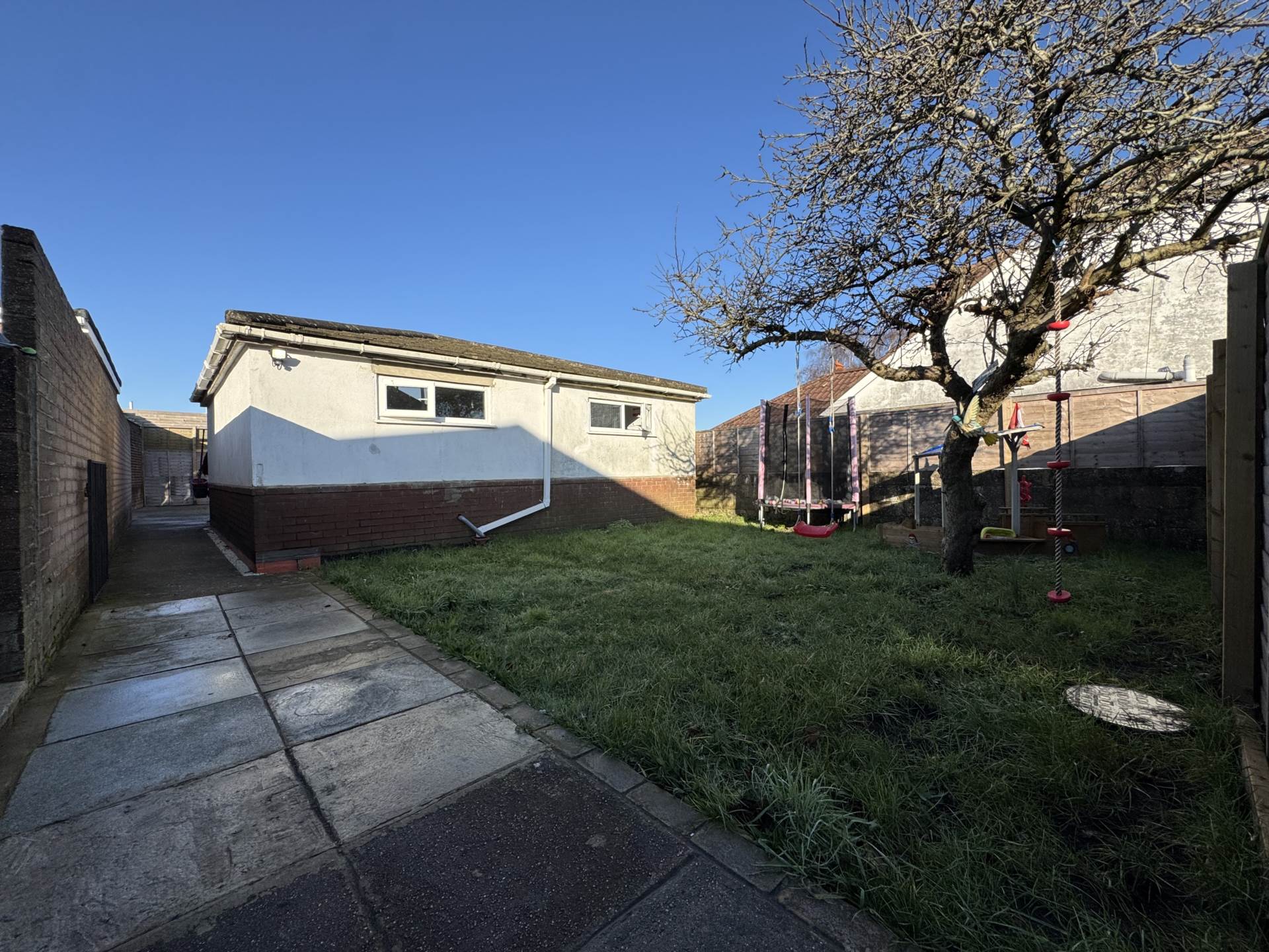 Additional Property Image 2 bedroom Bungalow for sale in Bournemouth 14