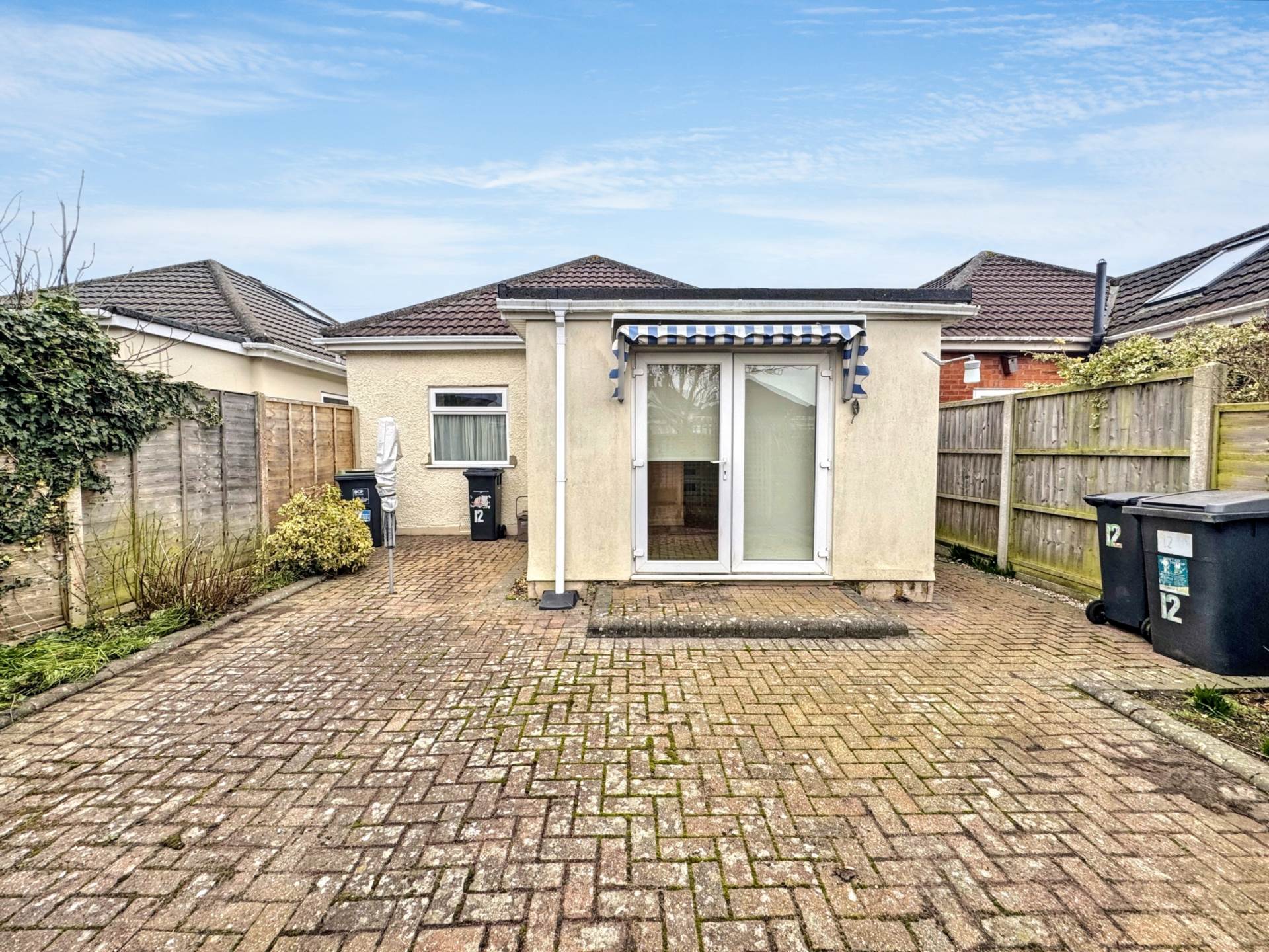 Additional Property Image 2 bedroom Detached Bungalow for sale in Bournemouth 7
