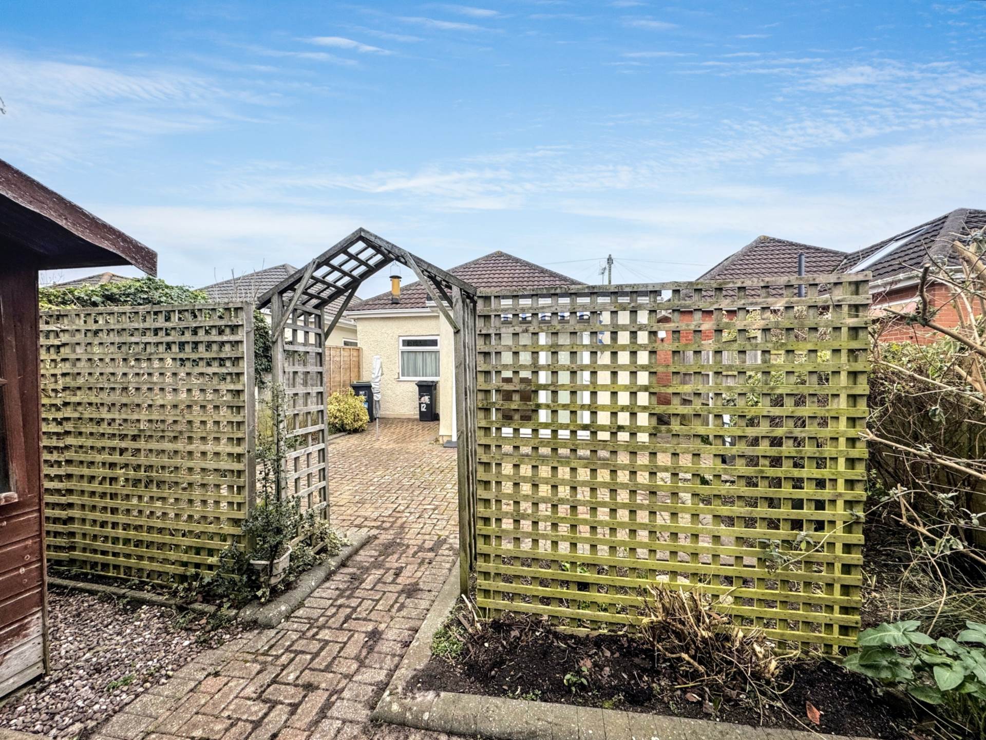 Additional Property Image 2 bedroom Detached Bungalow for sale in Bournemouth 10