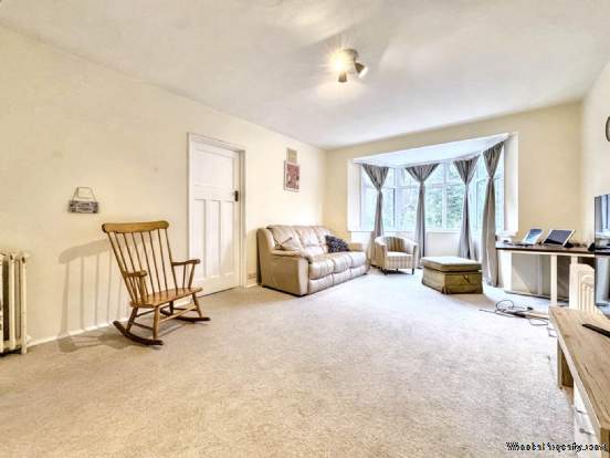 Additional Property Image 2 bedroom Flat for sale in Bournemouth 3