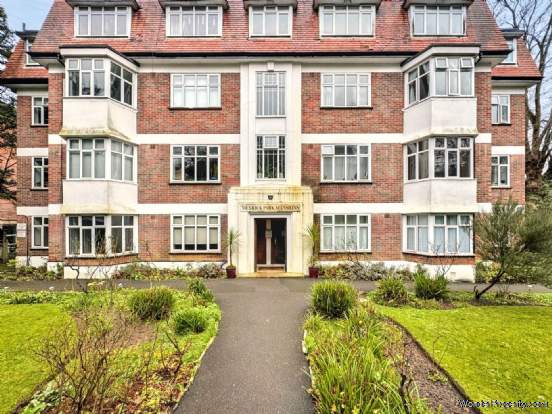 Additional Property Image 2 bedroom Flat for sale in Bournemouth 9