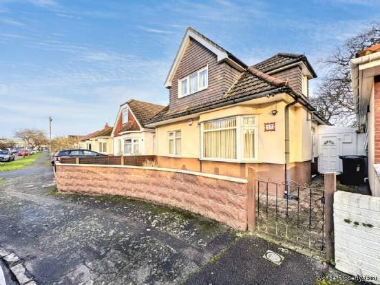 3 bedroom Detached Bungalow for sale in Bournemouth