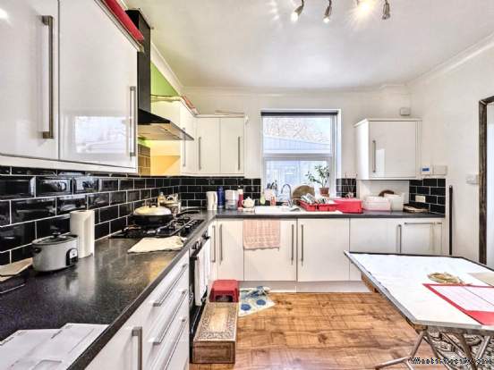 Additional Property Image 3 bedroom Detached Bungalow for sale in Bournemouth 4