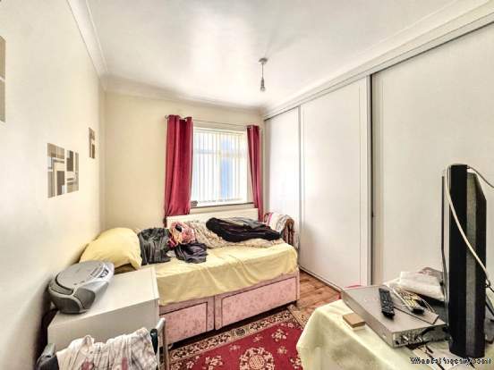 Additional Property Image 3 bedroom Detached Bungalow for sale in Bournemouth 6