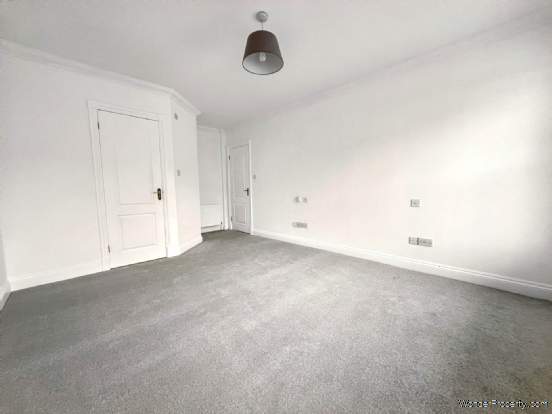 Additional Property Image 2 bedroom Flat for sale in Bournemouth 10