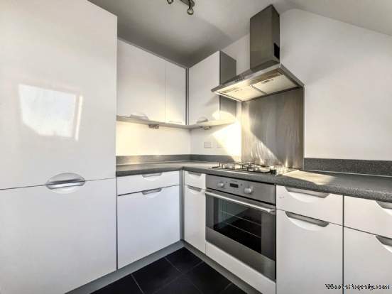 Additional Property Image 2 bedroom Flat for sale in Bournemouth 4