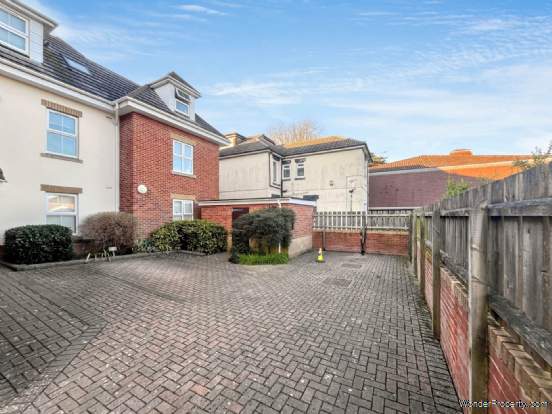 Additional Property Image 2 bedroom Flat for sale in Bournemouth 9