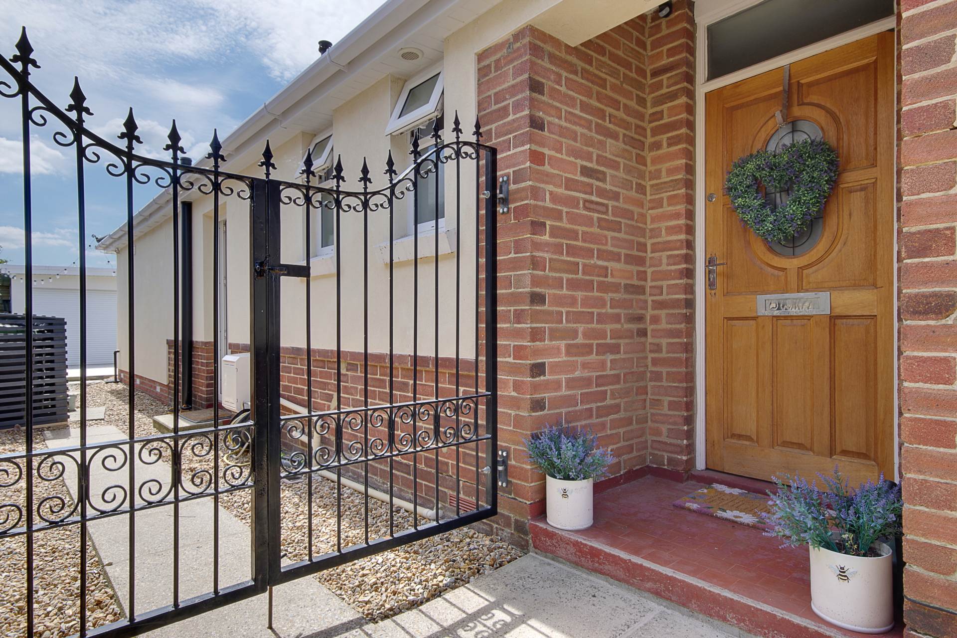 Additional Property Image 3 bedroom Bungalow for sale in Bournemouth 9