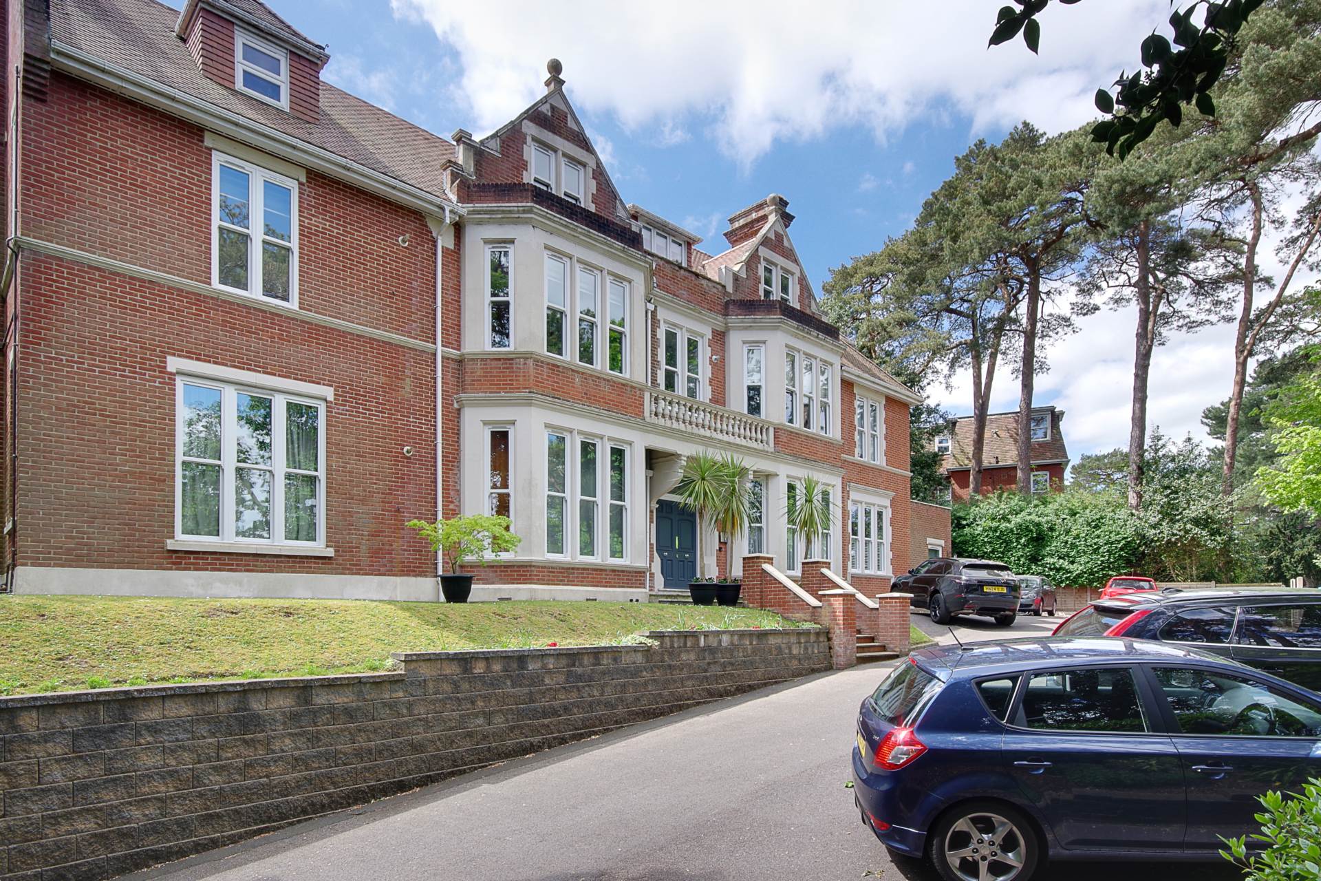 Additional Property Image 2 bedroom Apartment for sale in Bournemouth 11