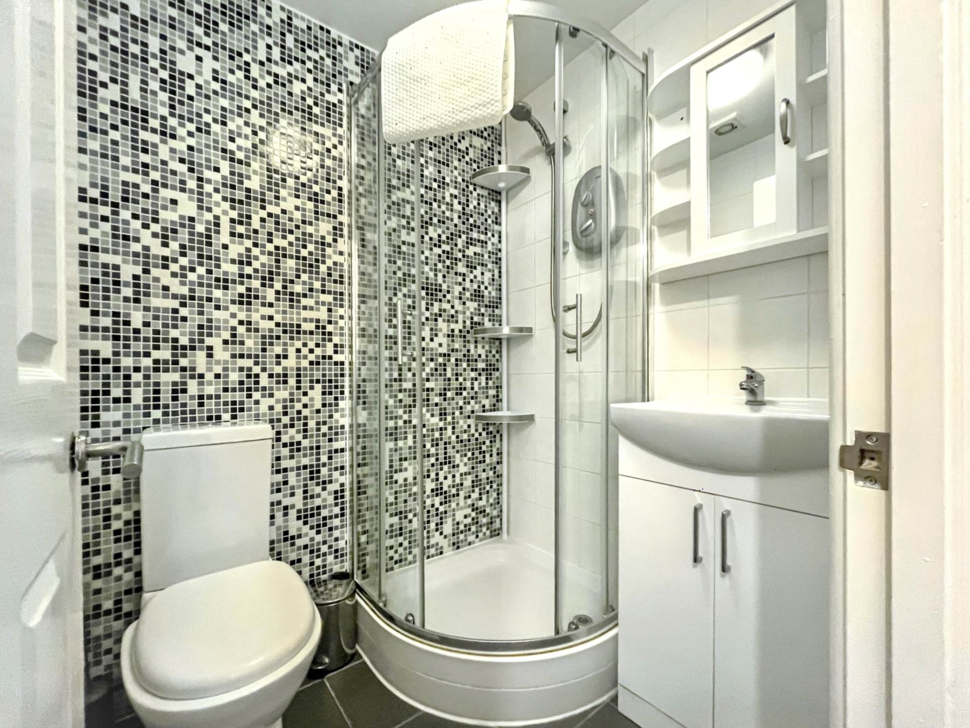Additional Property Image 1 bedroom Apartment to rent in Bournemouth 8