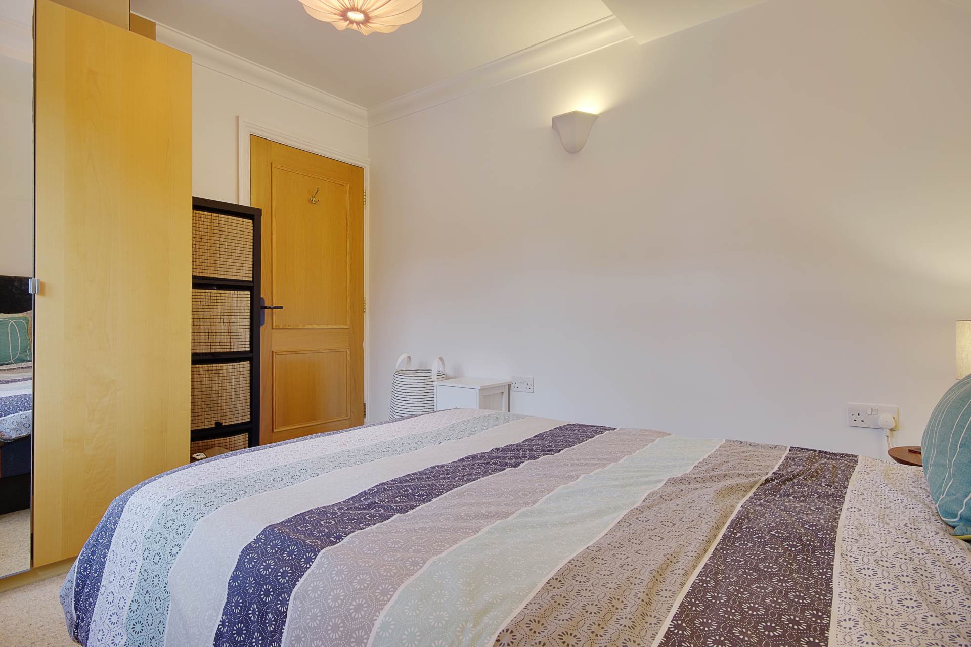 Additional Property Image 2 bedroom Flat for sale in Bournemouth 20