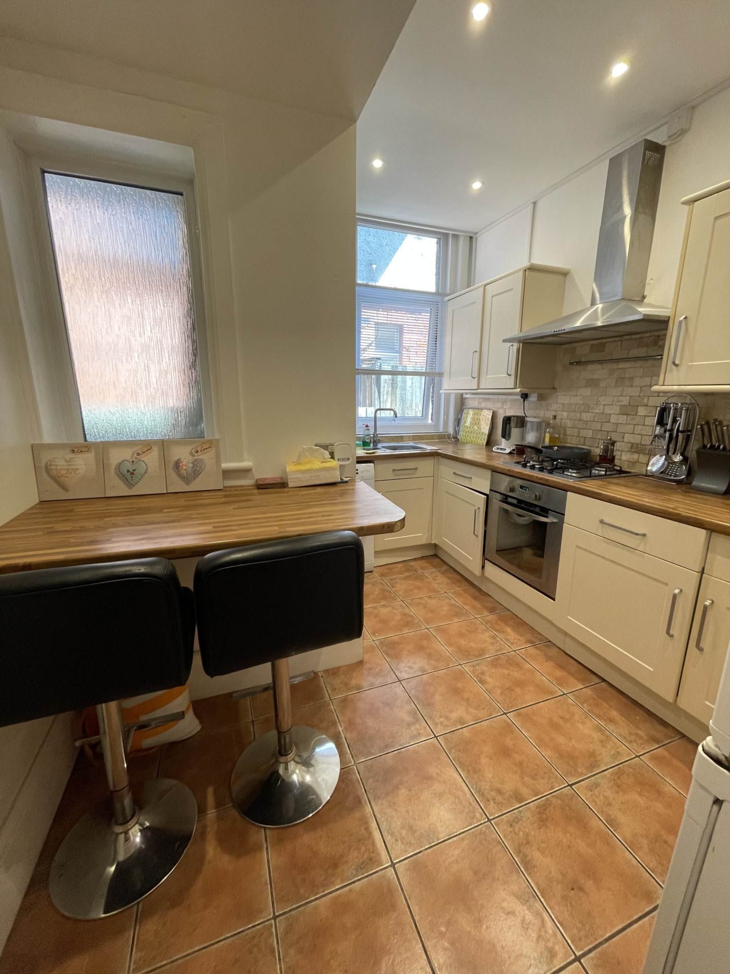 Additional Property Image 2 bedroom Flat for sale in Bournemouth 4