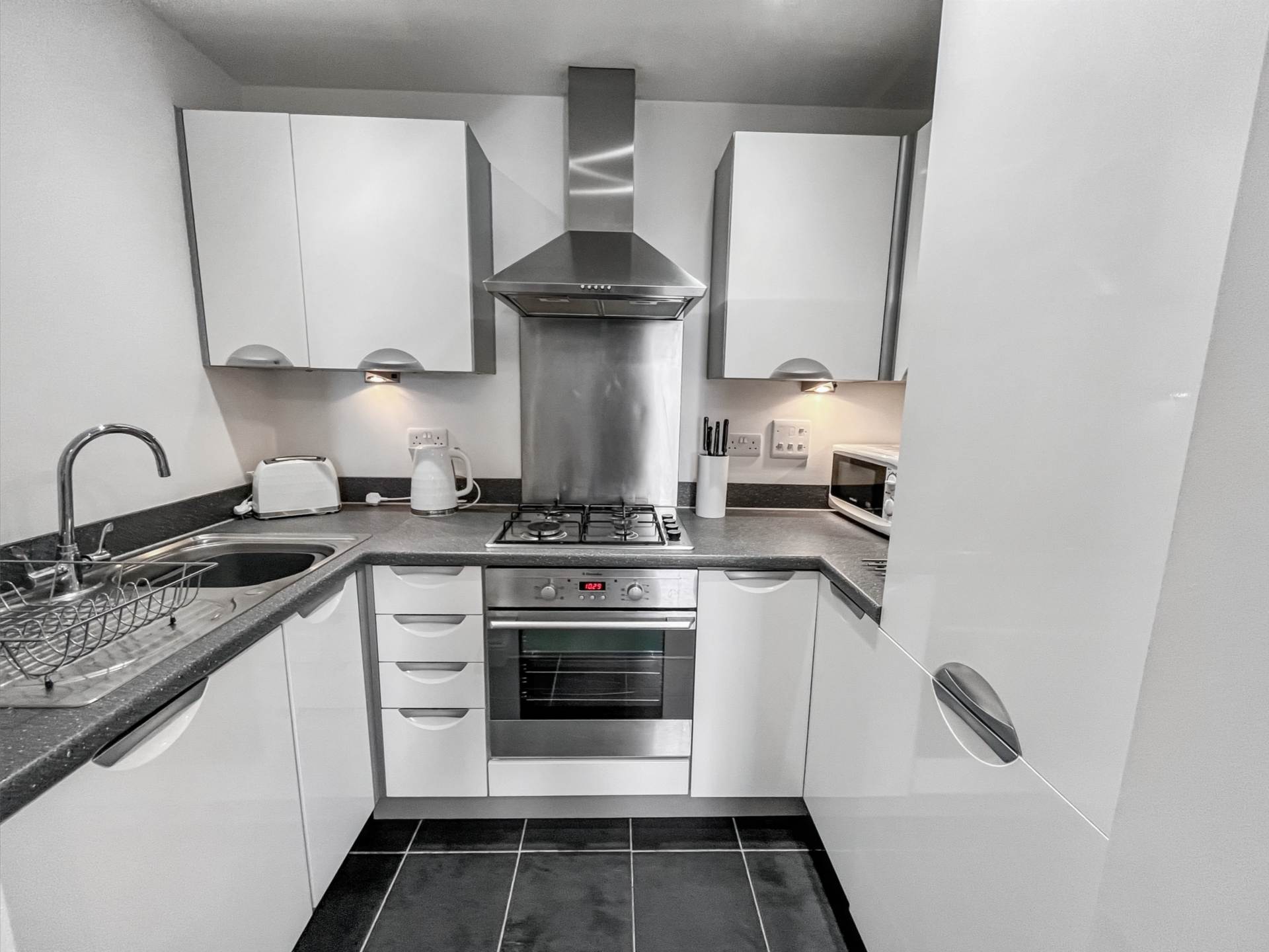 Additional Property Image 1 bedroom Flat for sale in Bournemouth 3