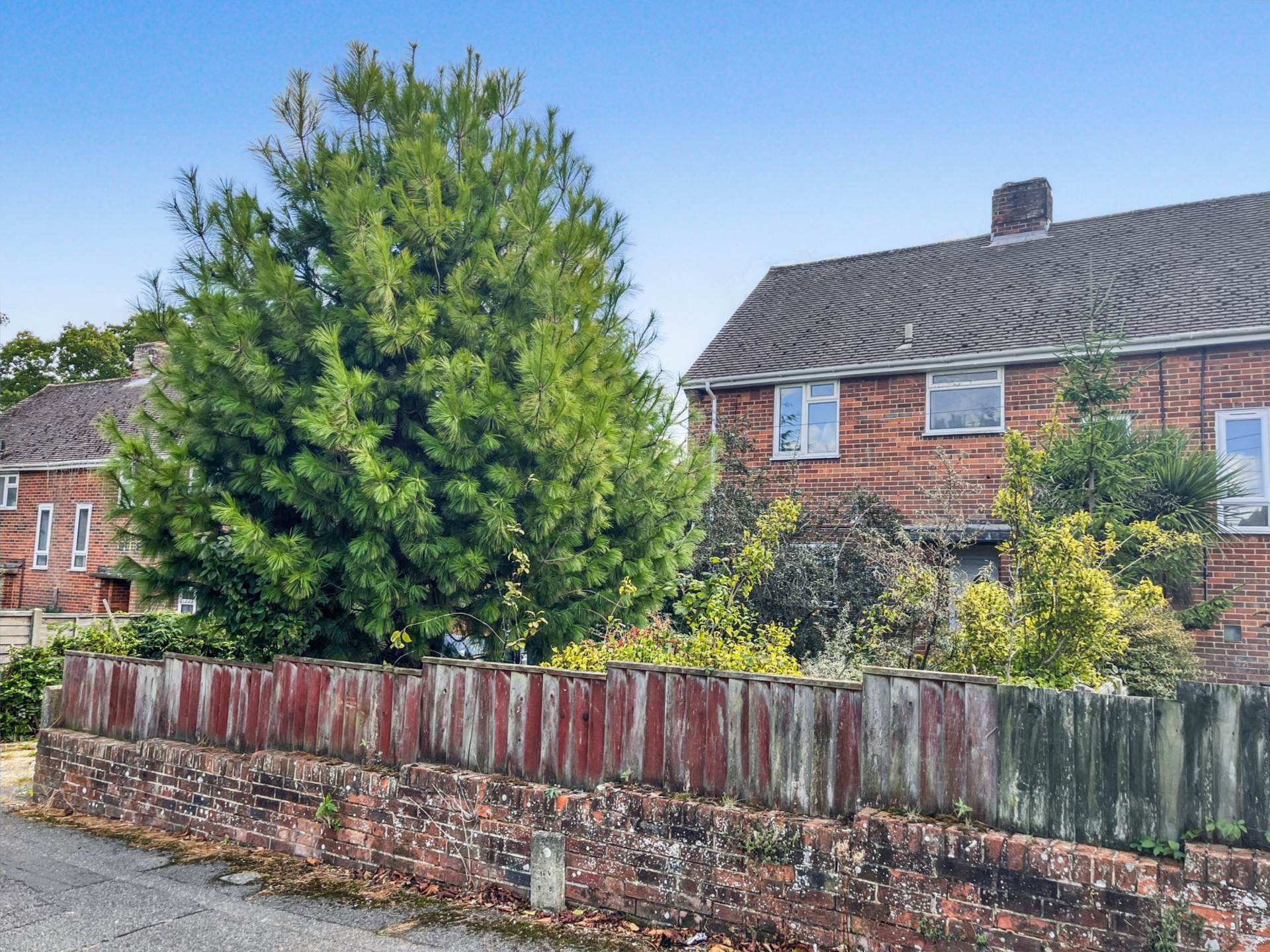 Additional Property Image 3 bedroom Semi Detached for sale in Bournemouth 13