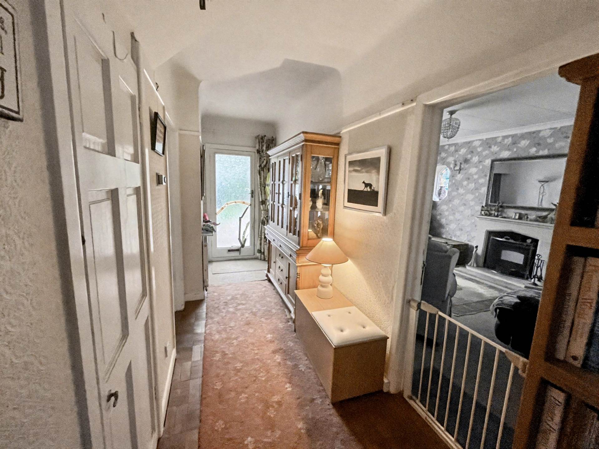Additional Property Image 3 bedroom Detached Bungalow for sale in Christchurch 2