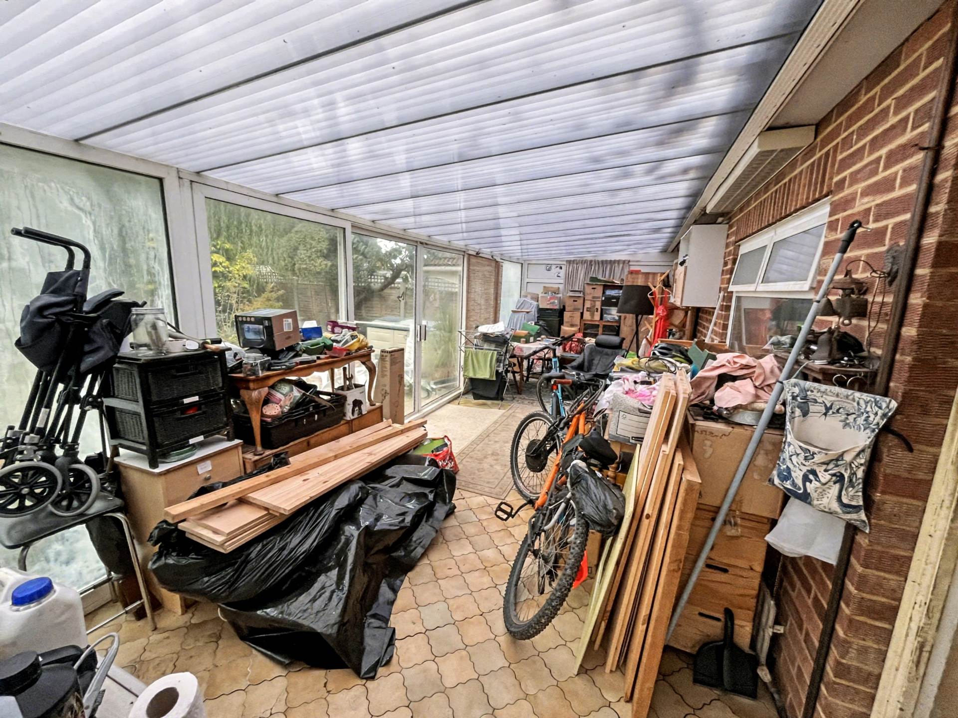 Additional Property Image 3 bedroom Detached Bungalow for sale in Christchurch 22