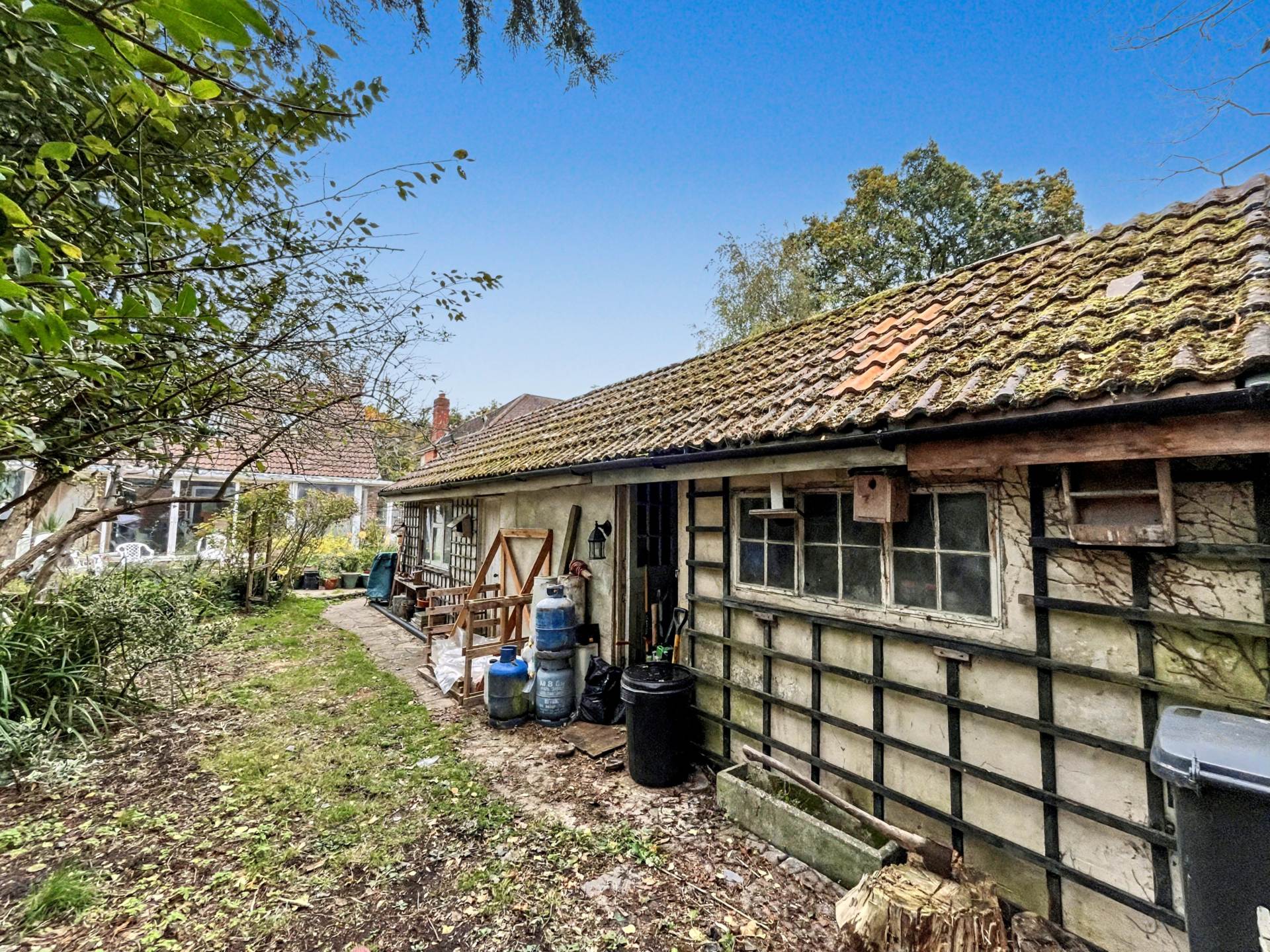 Additional Property Image 3 bedroom Detached Bungalow for sale in Christchurch 27