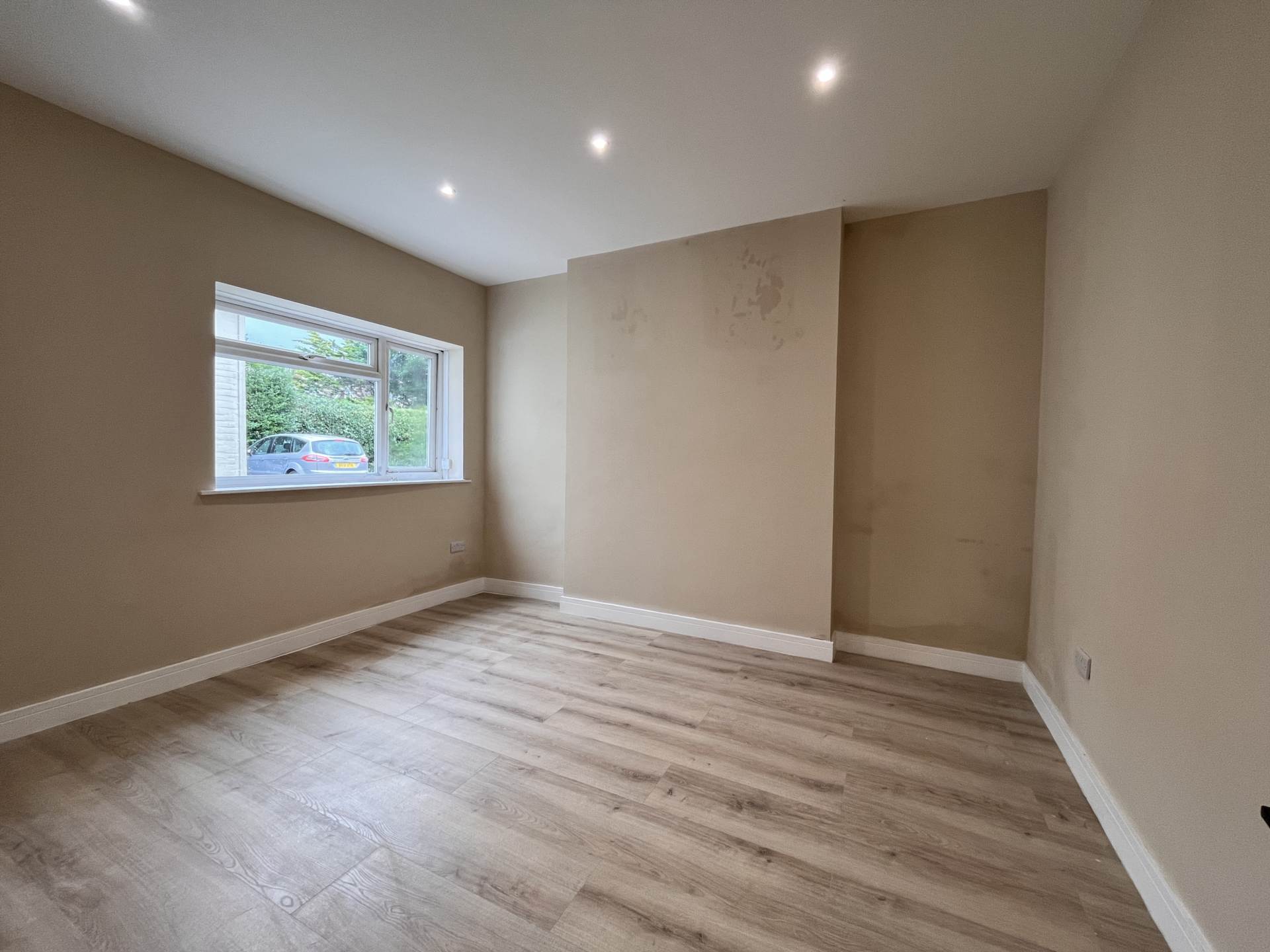 Additional Property Image 1 bedroom Flat for sale in Bournemouth 2