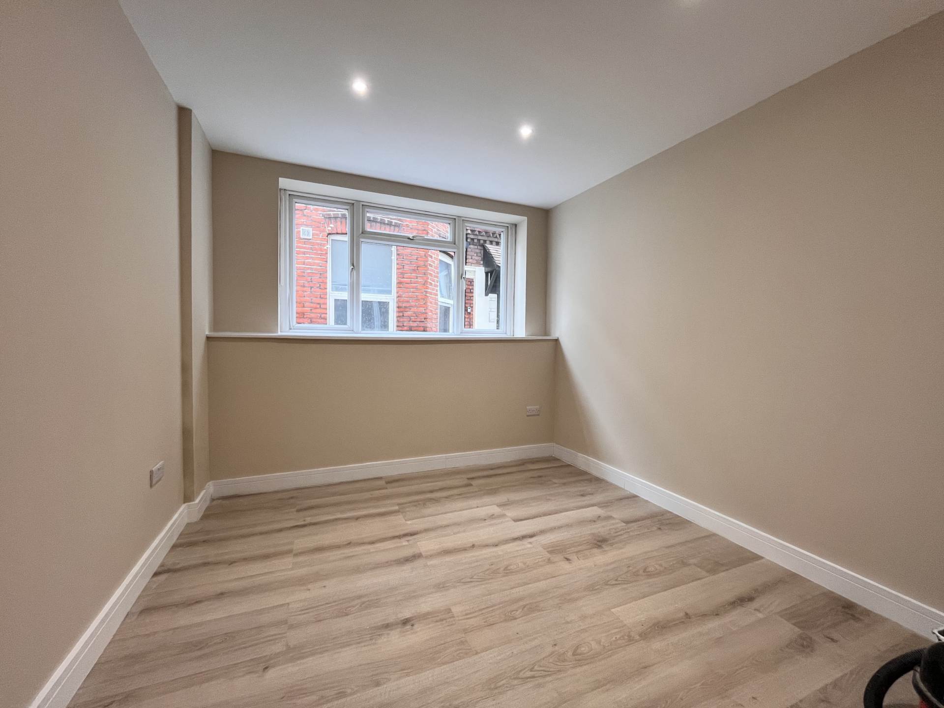 Additional Property Image 1 bedroom Flat for sale in Bournemouth 7