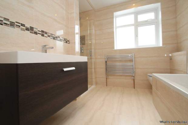 Additional Property Image 4 bedroom Detached for sale in Hemel Hempstead 6