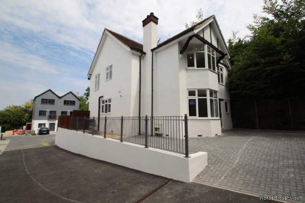 Additional Property Image 4 bedroom Detached for sale in Hemel Hempstead 12