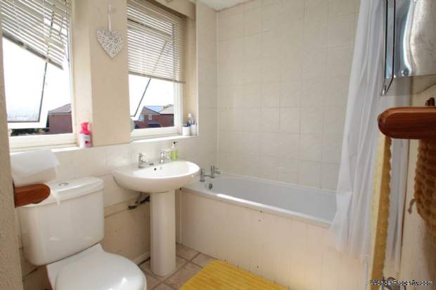 Additional Property Image 3 bedroom Terraced for sale in Hemel Hempstead 9