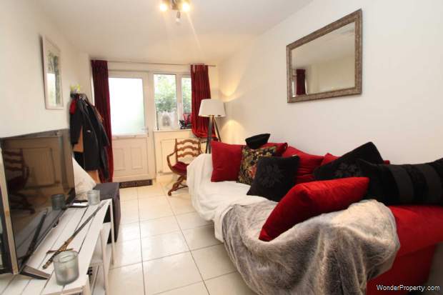 Additional Property Image 1 bedroom Maisonette for sale in Hemel Hempstead 2