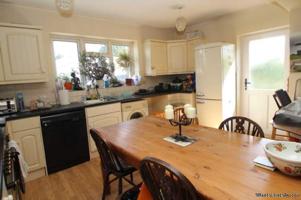 Additional Property Image 2 bedroom End of Terrace for sale in Kings Langley 2