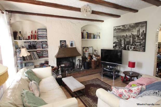 Additional Property Image 2 bedroom End of Terrace for sale in Kings Langley 5