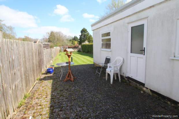 Additional Property Image 2 bedroom End of Terrace for sale in Kings Langley 15