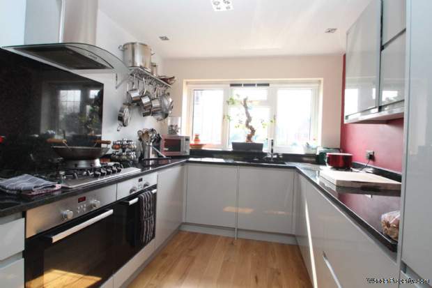 4 bedroom Semi Detached for sale in Hemel Hempstead
