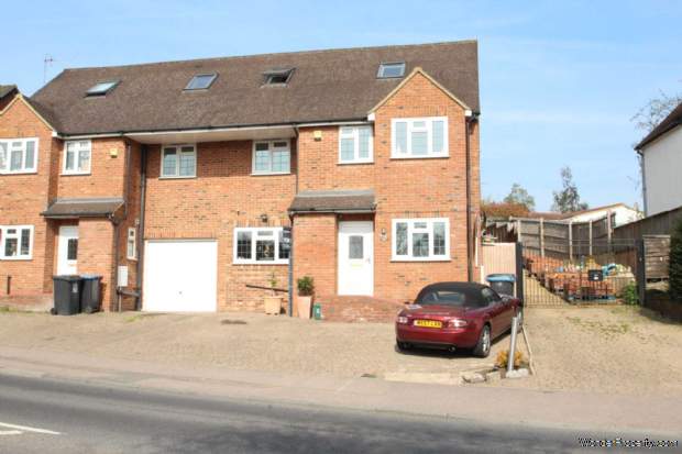 Additional Property Image 4 bedroom Semi Detached for sale in Hemel Hempstead 3