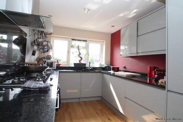 Additional Property Image 4 bedroom Semi Detached for sale in Hemel Hempstead 5