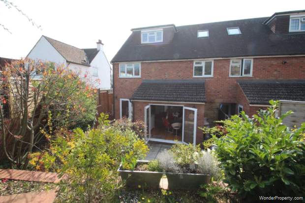 Additional Property Image 4 bedroom Semi Detached for sale in Hemel Hempstead 16