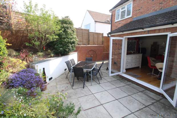 Additional Property Image 4 bedroom Semi Detached for sale in Hemel Hempstead 17