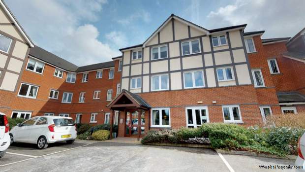 Additional Property Image 1 bedroom Flat for sale in Watford 3