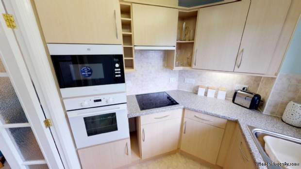 Additional Property Image 1 bedroom Flat for sale in Watford 9