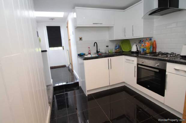 Additional Property Image 2 bedroom Cottage for sale in Hemel Hempstead 4