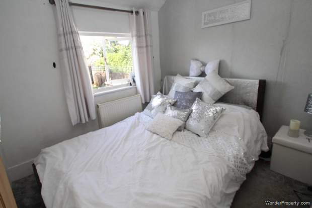 Additional Property Image 2 bedroom Cottage for sale in Hemel Hempstead 8