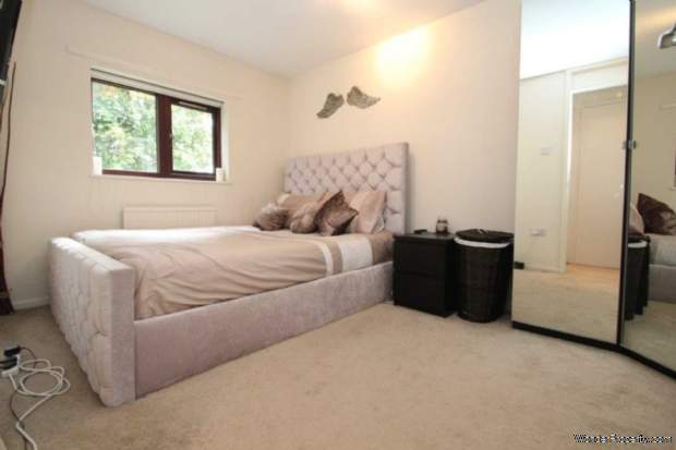 Additional Property Image 2 bedroom Maisonette for sale in Hemel Hempstead 4