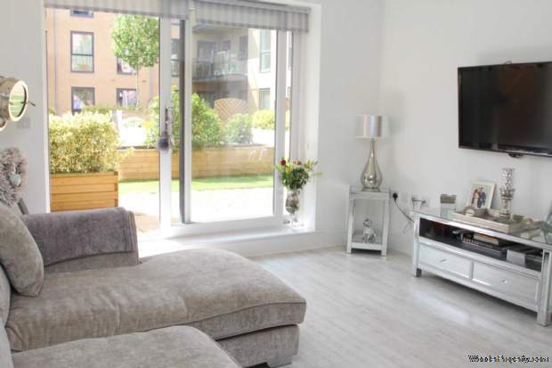 Additional Property Image 2 bedroom Apartment for sale in Hemel Hempstead 5