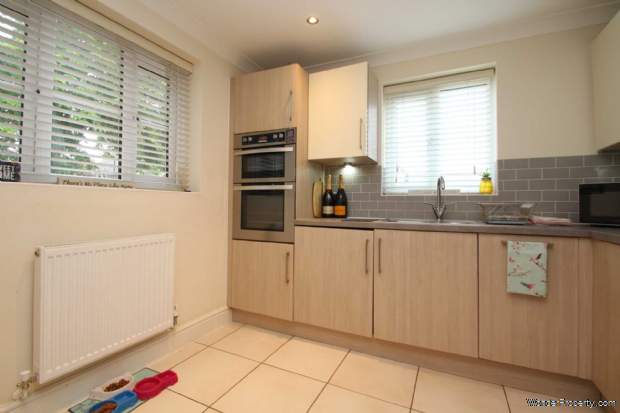 Additional Property Image 3 bedroom End of Terrace for sale in Hemel Hempstead 5